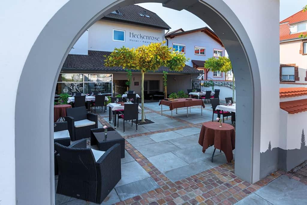 Self Checkin Hotel Heckenrose Lorin Ringsheim Exterior photo